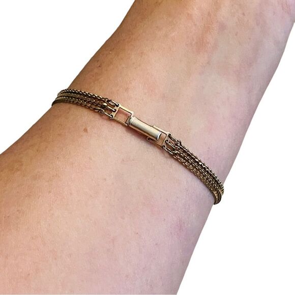 10/$25🦋 Sarah Coventry Triple Strand Serpentine Gold Bracelet - Picture 14 of 16